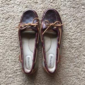 Sperry women’s leather boat shoes